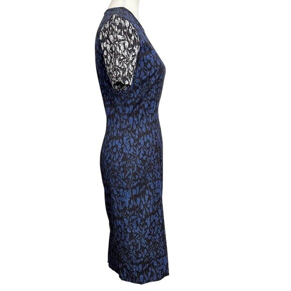 YIGAL AZROUEL BLACK BLUE WHITE ABSTRACT PATTERN SHORT SLEEVE SHEATH MIDI DRESS - Picture 2 of 12